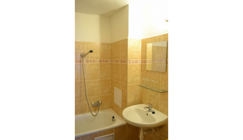 Penzion Malý Šišák Špindlerův Mlýn - Dvoulůžkový pokoj v bytě - budova Gabi